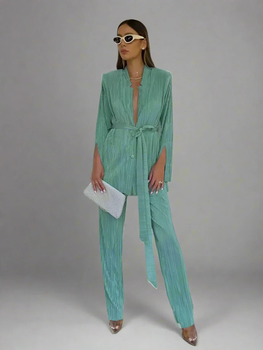 Elegant 2 Piece Sets