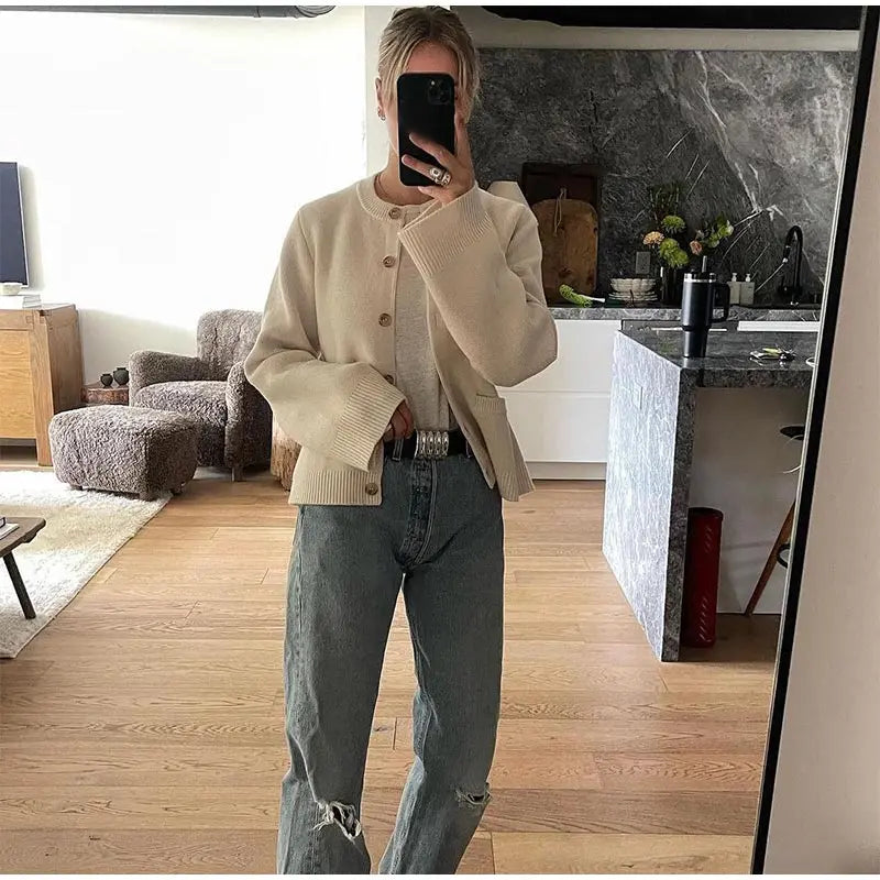 Chic Knitted Cardigan